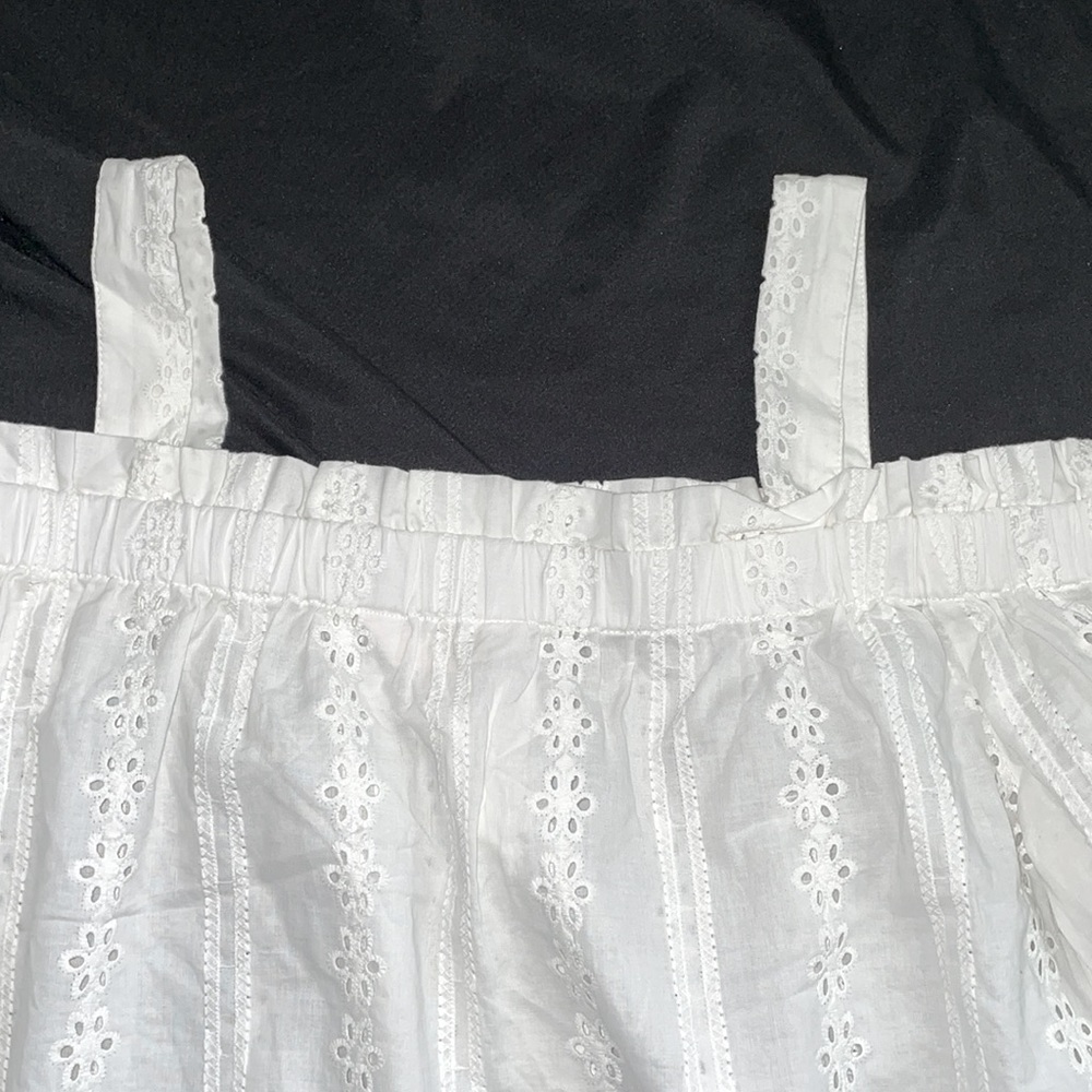 Lauren Conrad Long Sleeve Bohemian Style Top - Picture 4 of 4